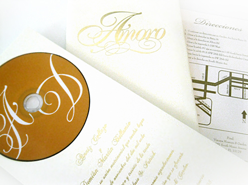 Amoro - Invite Design